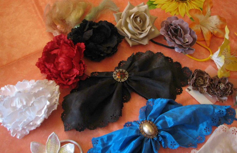 Images/BARETTES CHEVEUX ET FLEURS CHEVEUX.jpg